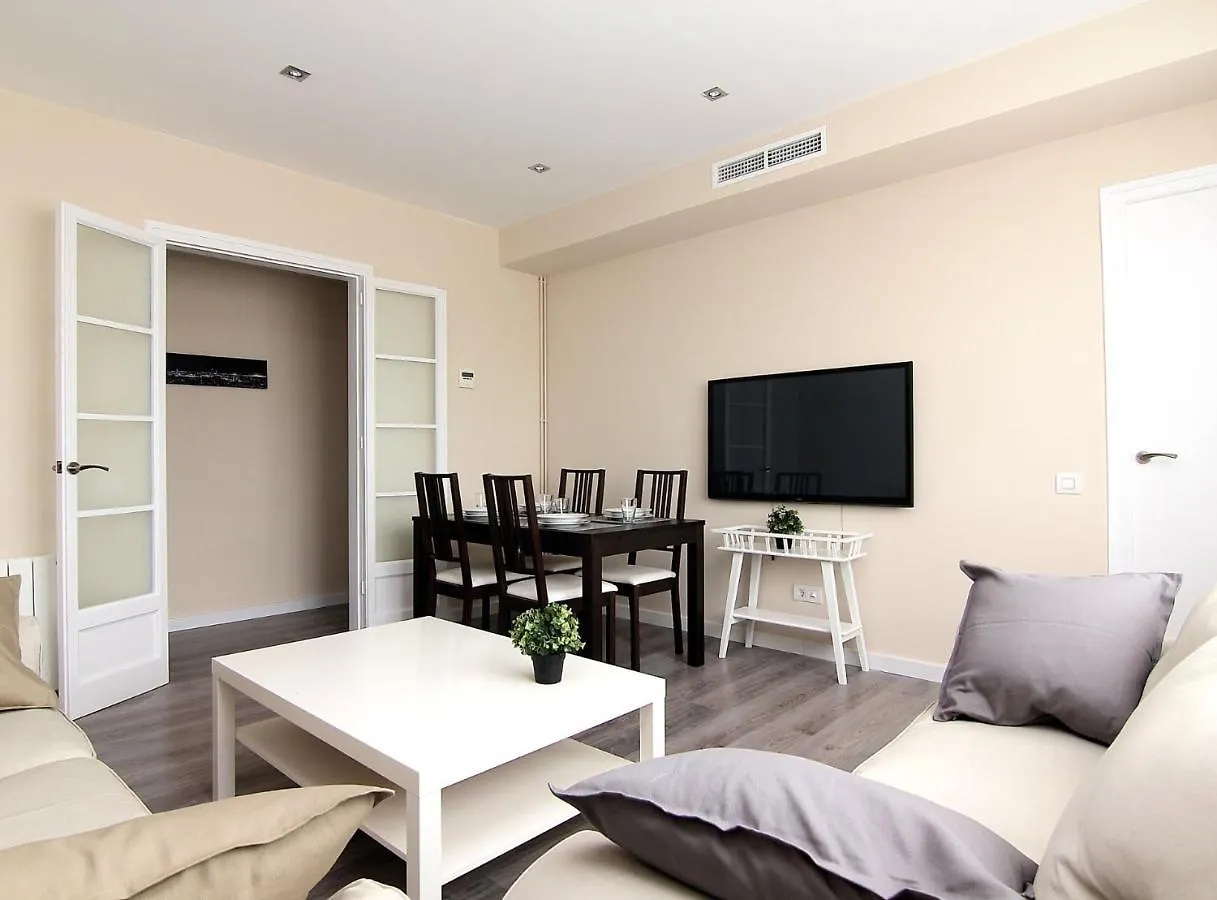 Rius I Taulet - Apartments Next To The Fair Barcelona 0*,
