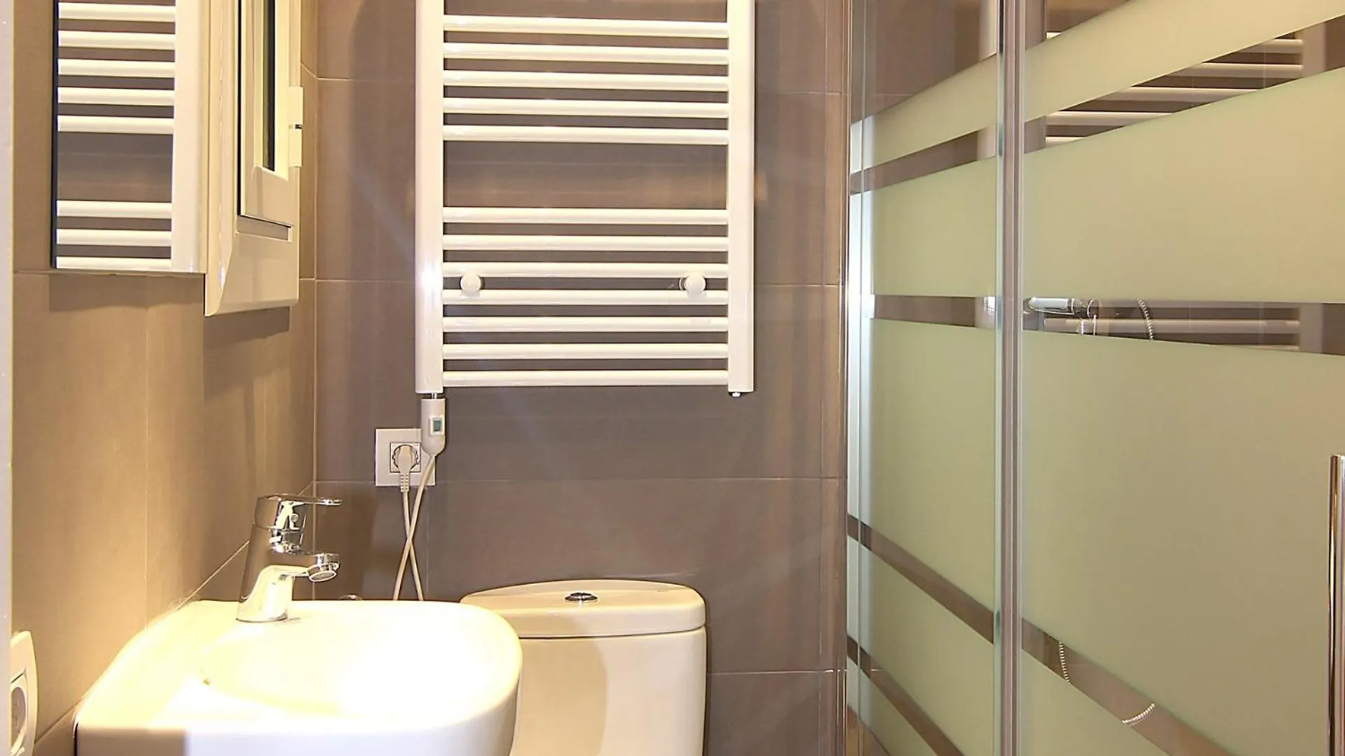Rius I Taulet - Apartments Next To The Fair Barcelona